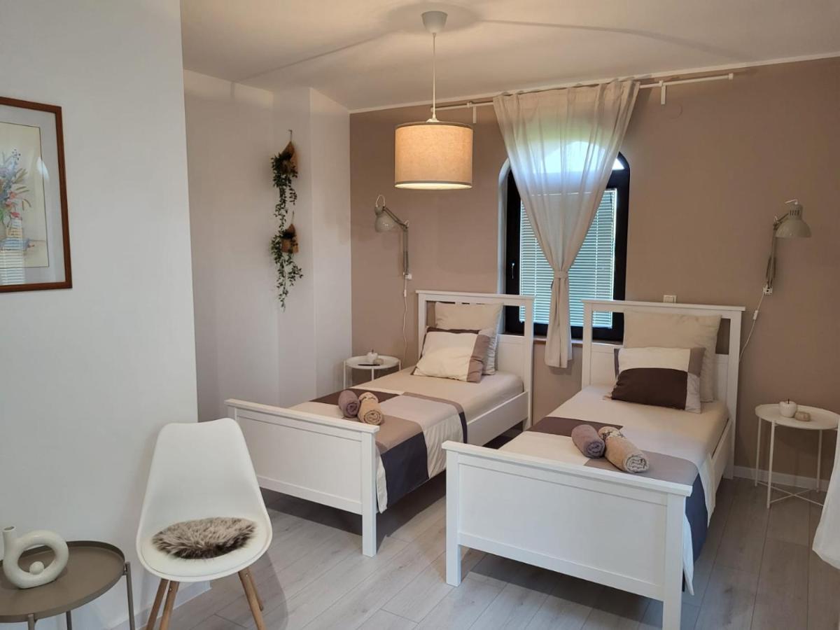 Sobe Pilajevo 2, 183 Ulica Stjepana Radica, Gola Apartment Ngoại thất bức ảnh